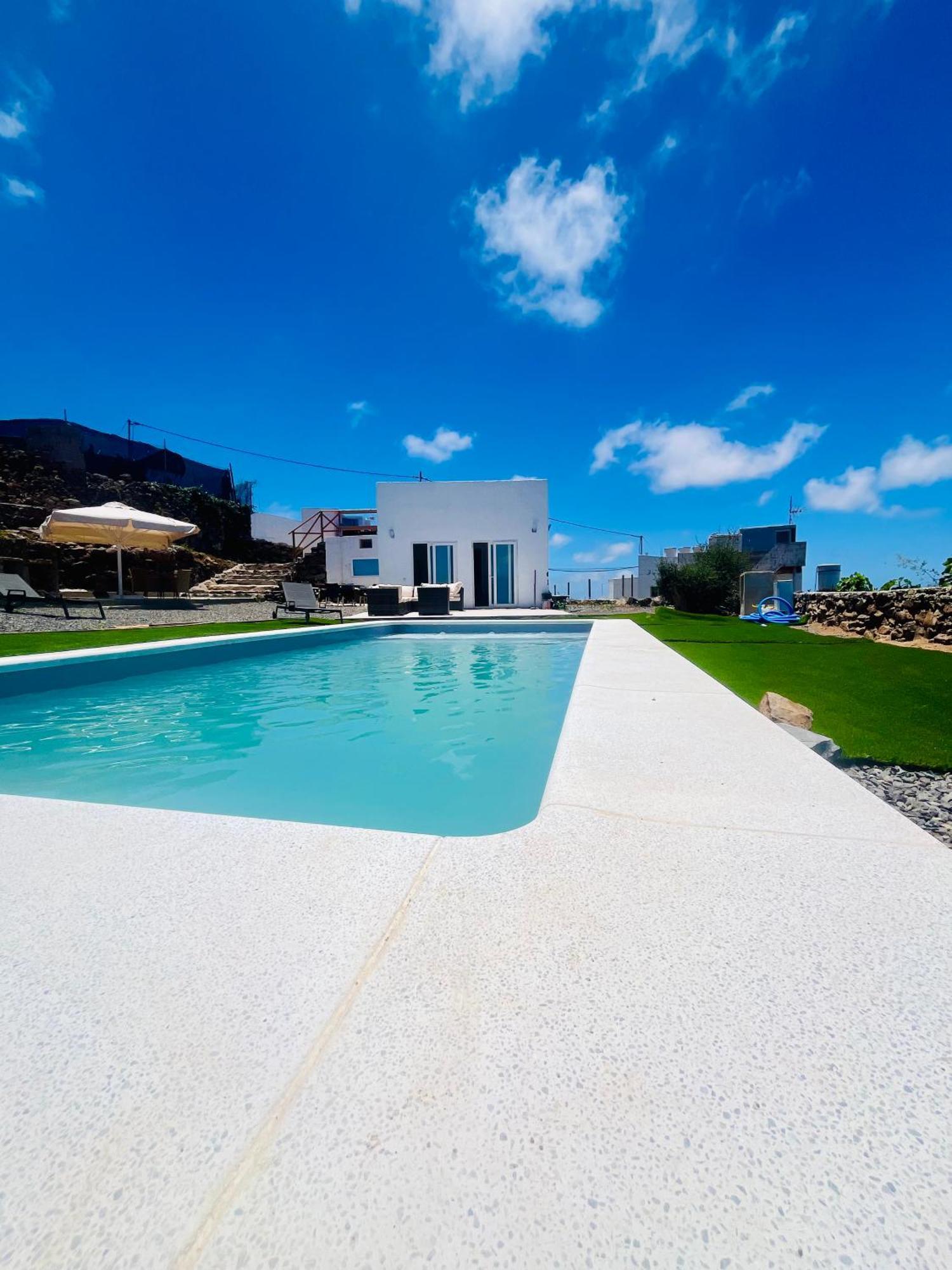 Villa Alegria Gran Canaria Piscina Climatizada لاس بالماس دي غران كاناريا المظهر الخارجي الصورة