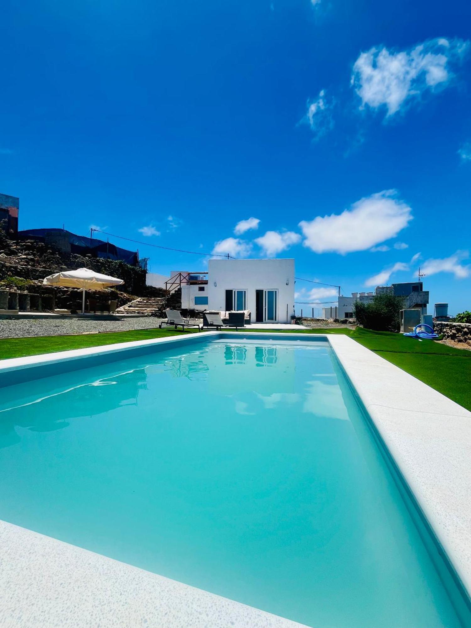 Villa Alegria Gran Canaria Piscina Climatizada لاس بالماس دي غران كاناريا المظهر الخارجي الصورة