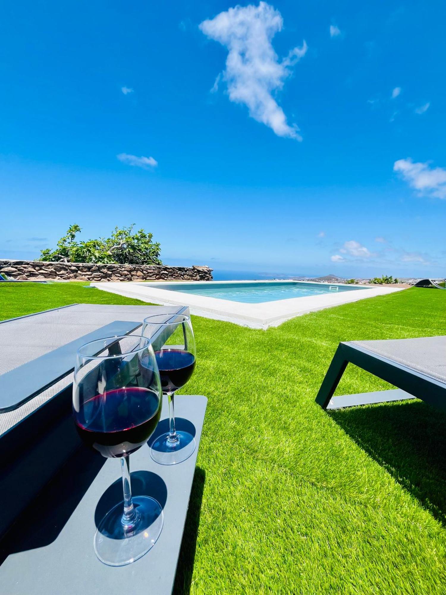 Villa Alegria Gran Canaria Piscina Climatizada لاس بالماس دي غران كاناريا المظهر الخارجي الصورة